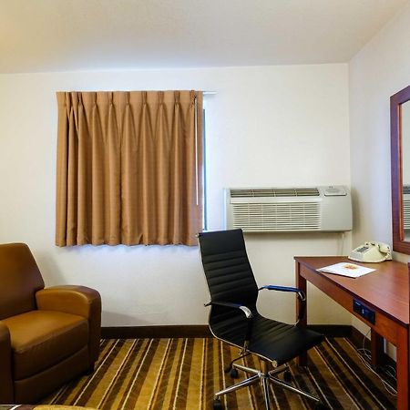 Super 8 By Wyndham Las Cruces/White Sands Area Exterior photo