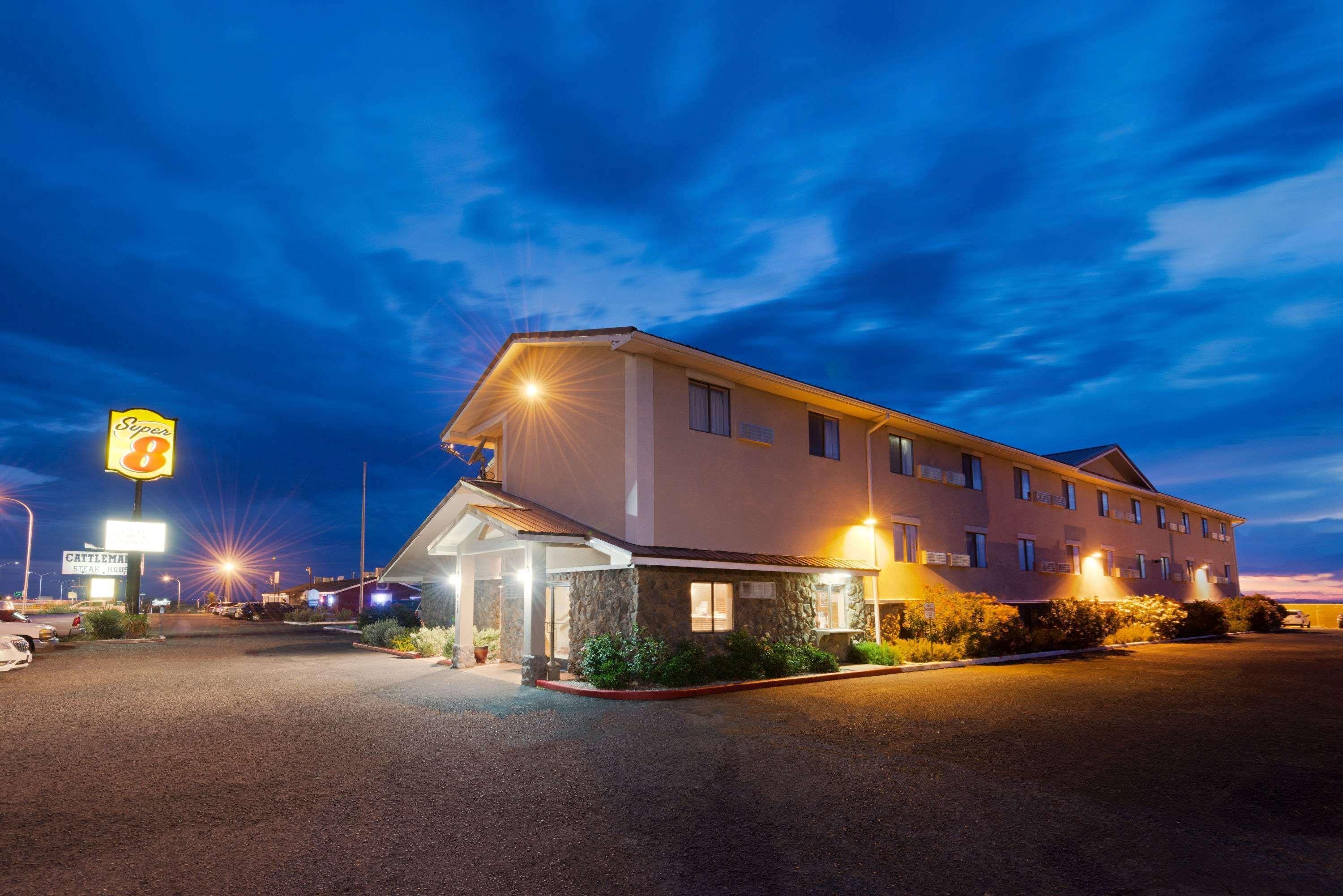 Super 8 By Wyndham Las Cruces/White Sands Area Exterior photo