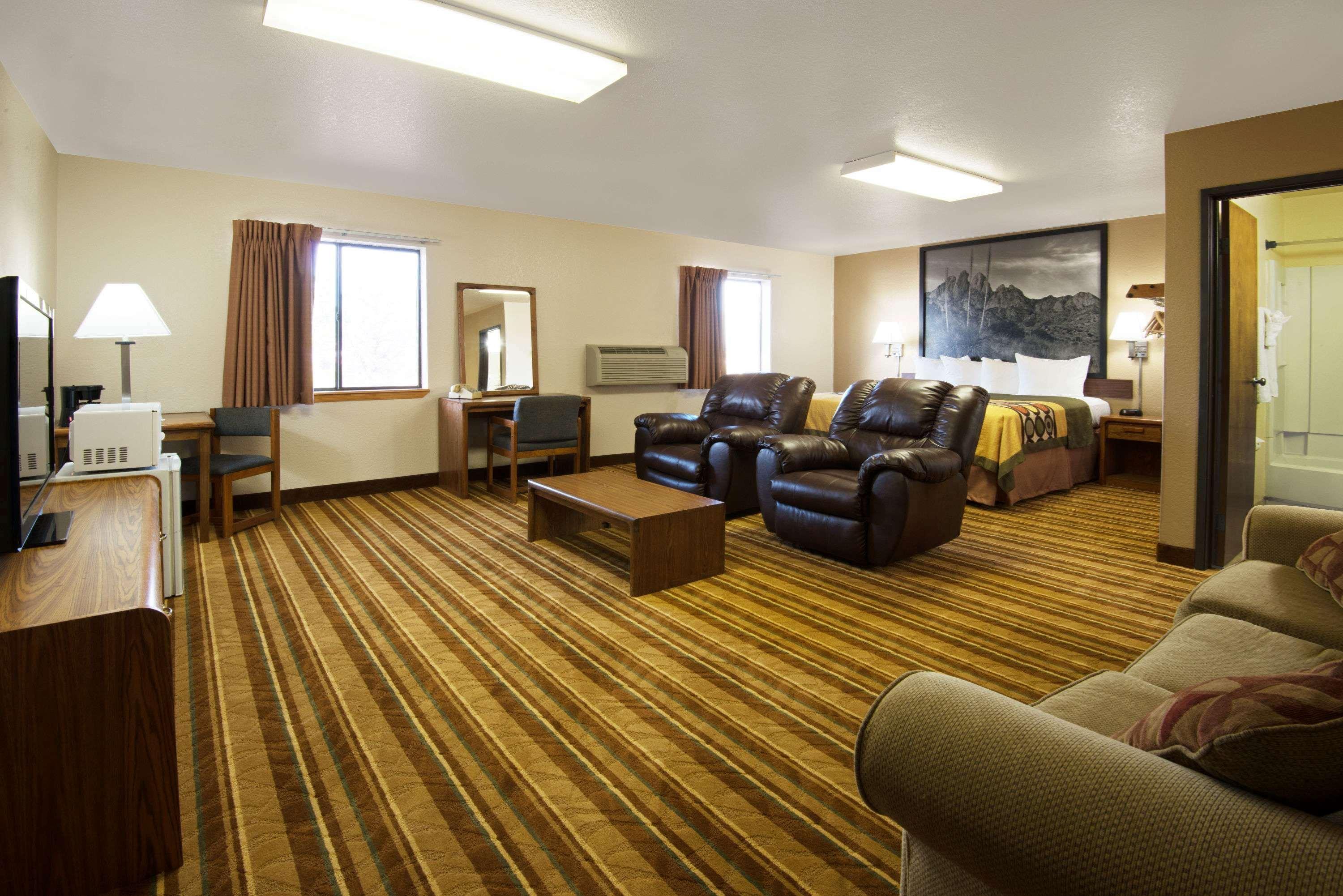 Super 8 By Wyndham Las Cruces/White Sands Area Exterior photo