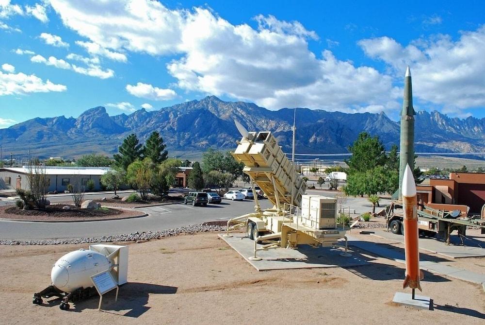 Super 8 By Wyndham Las Cruces/White Sands Area Exterior photo