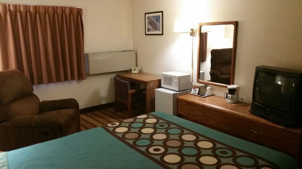 Super 8 By Wyndham Las Cruces/White Sands Area Exterior photo