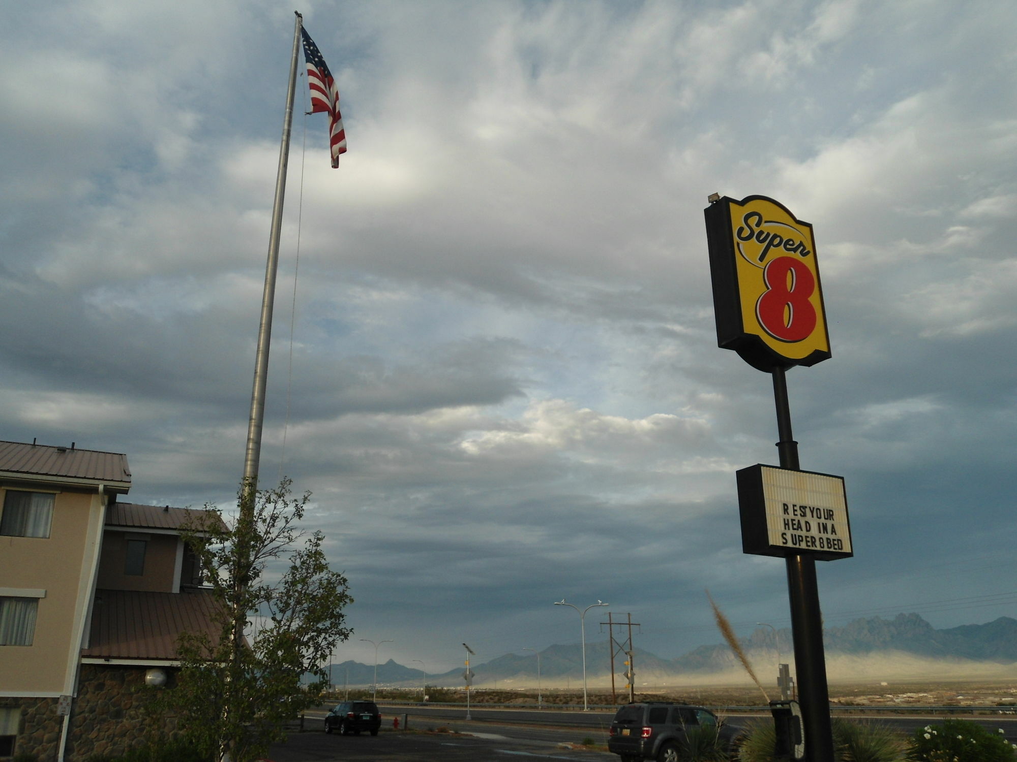 Super 8 By Wyndham Las Cruces/White Sands Area Exterior photo